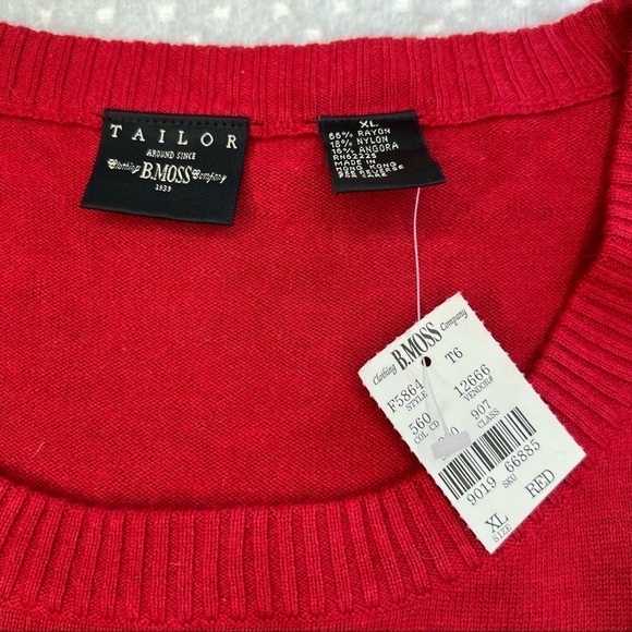NWT. TAILOR B. MOSS . PUFF SLEEVE SWEATER - Picture 3 of 6